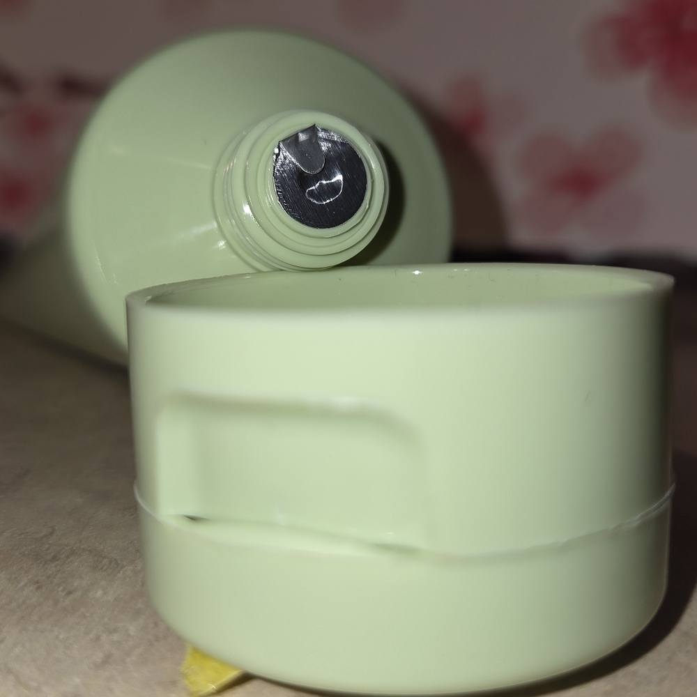 Tatcha Forest Awakening Hinoki Body Wash 50ml 1.7 oz - Picture 3 of 3